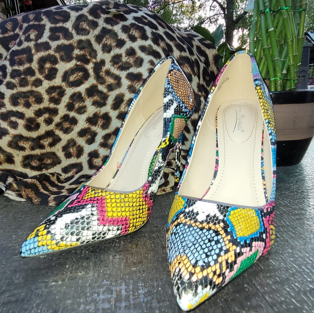 Anne Michelle Neon Snakeskin high heels Brand New